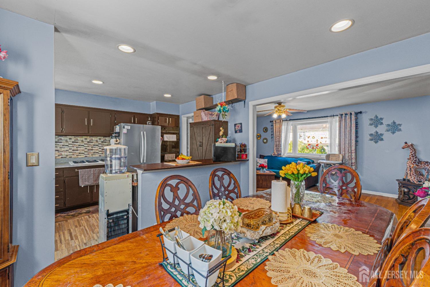 17 Sunnyside Drive, Carteret, New Jersey image 9