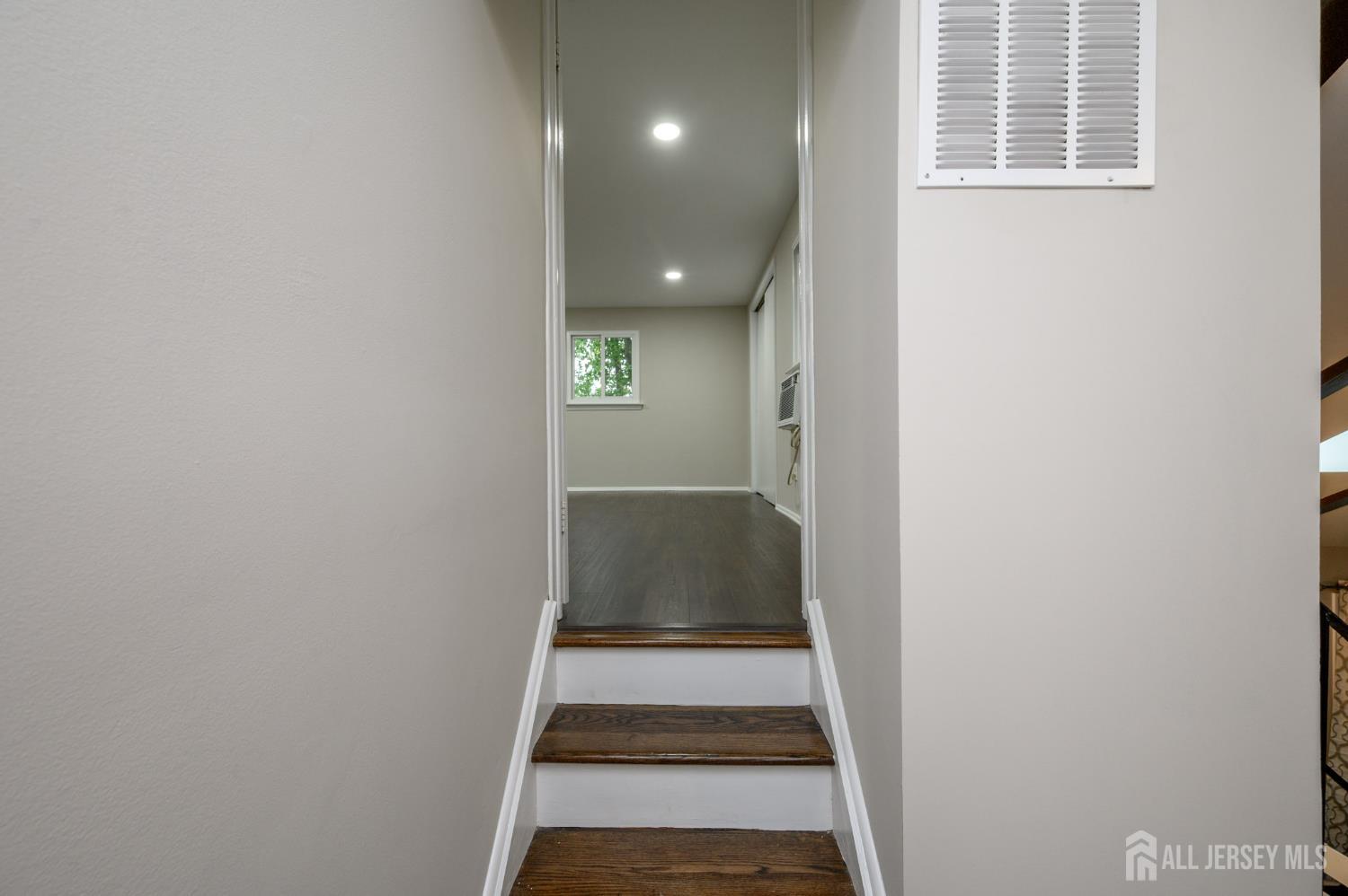 23 Gerard Avenue, Old Bridge, New Jersey image 30