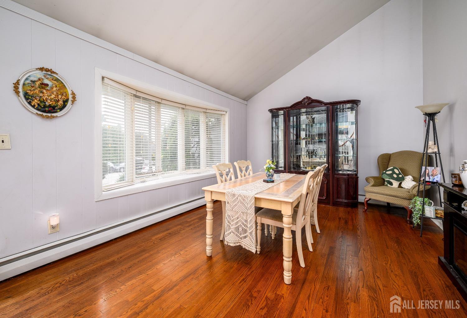 109 Hickory Road, Colonia, New Jersey image 14