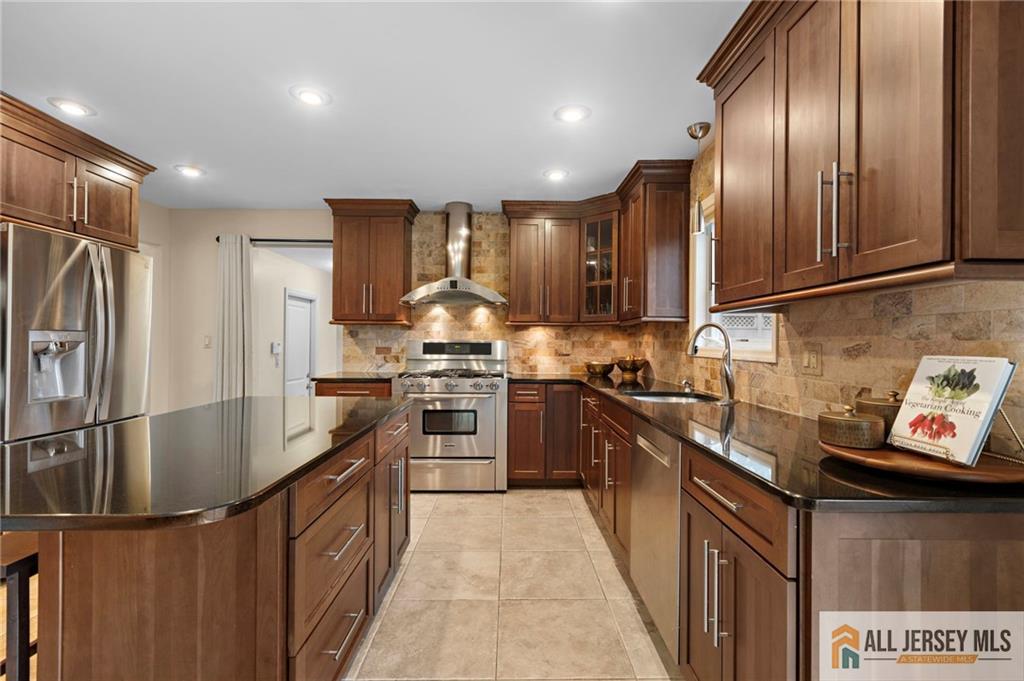 1236 Cozzens Lane, North Brunswick, New Jersey image 12