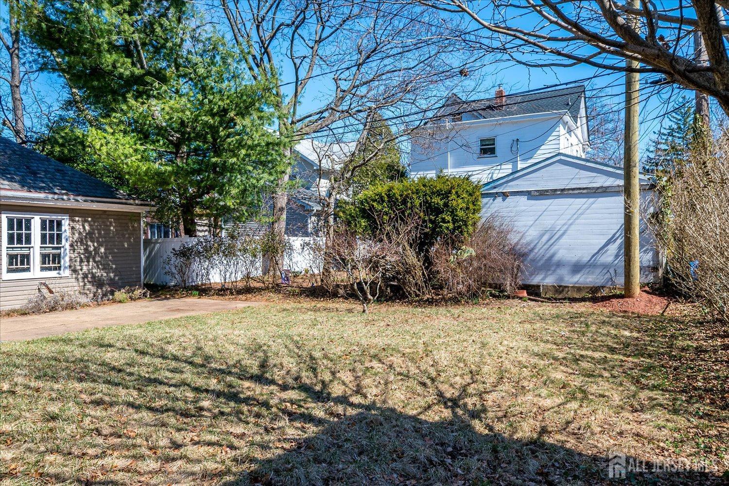 27 N 6th Avenue, Highland Park, New Jersey image 43