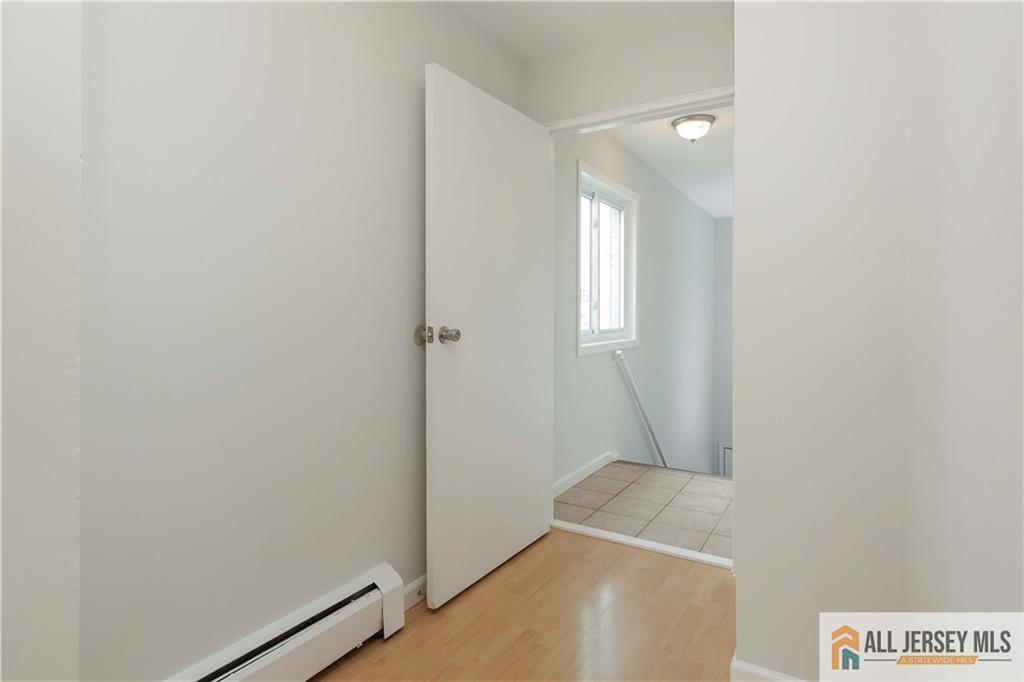15 Lake Avenue #1B, East Brunswick, New Jersey image 3