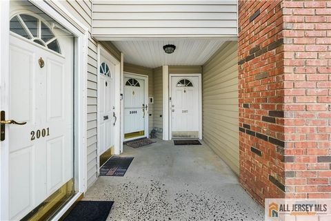 Condo For Sale - 2006 Ridgeview Court #2006<br/> Sayreville, NJ 08859