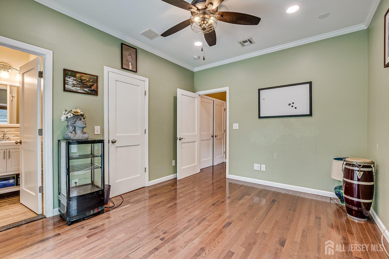 26 Bissett Place, Metuchen, New Jersey image 38