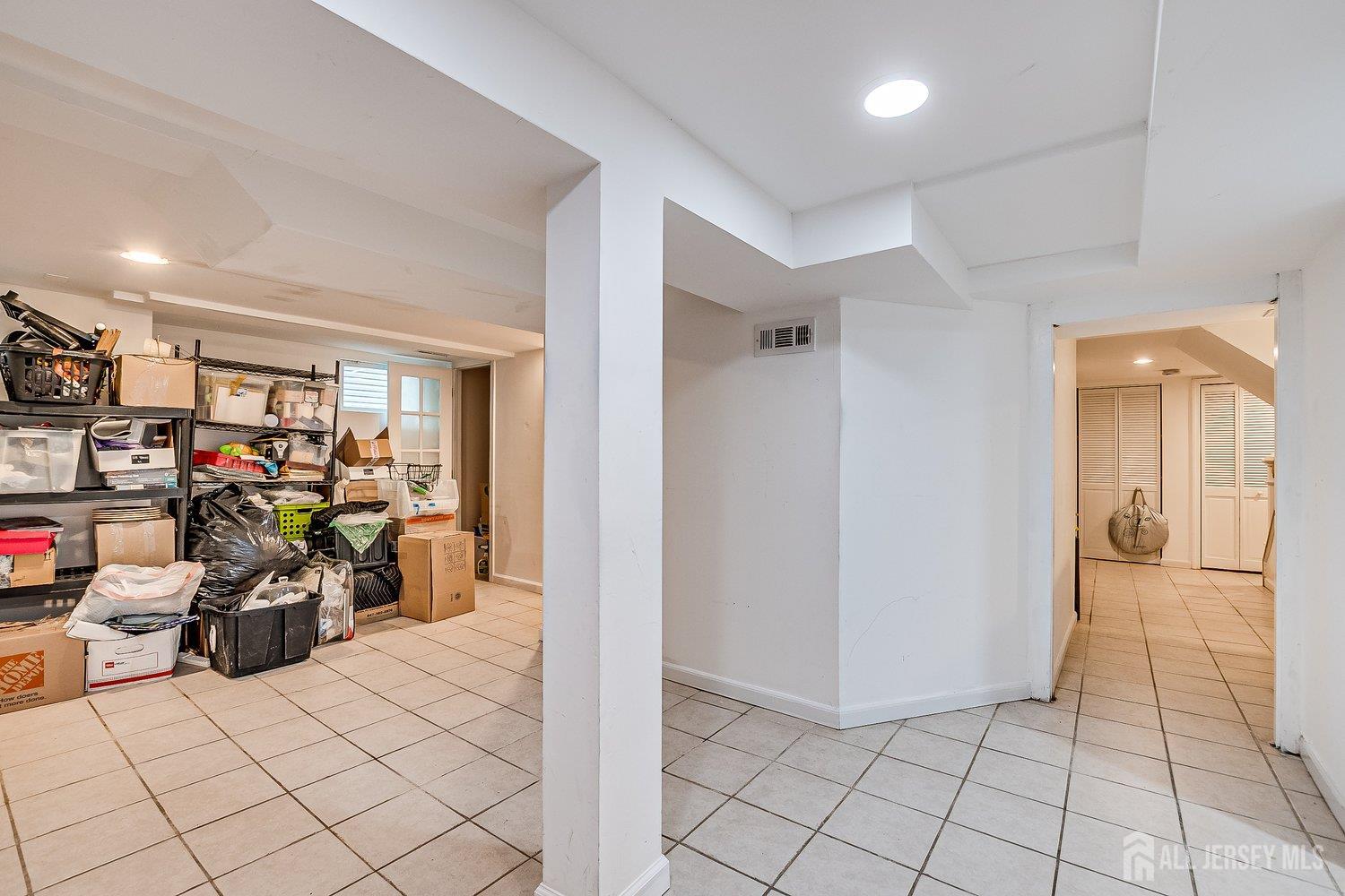 26 Bissett Place, Metuchen, New Jersey image 43