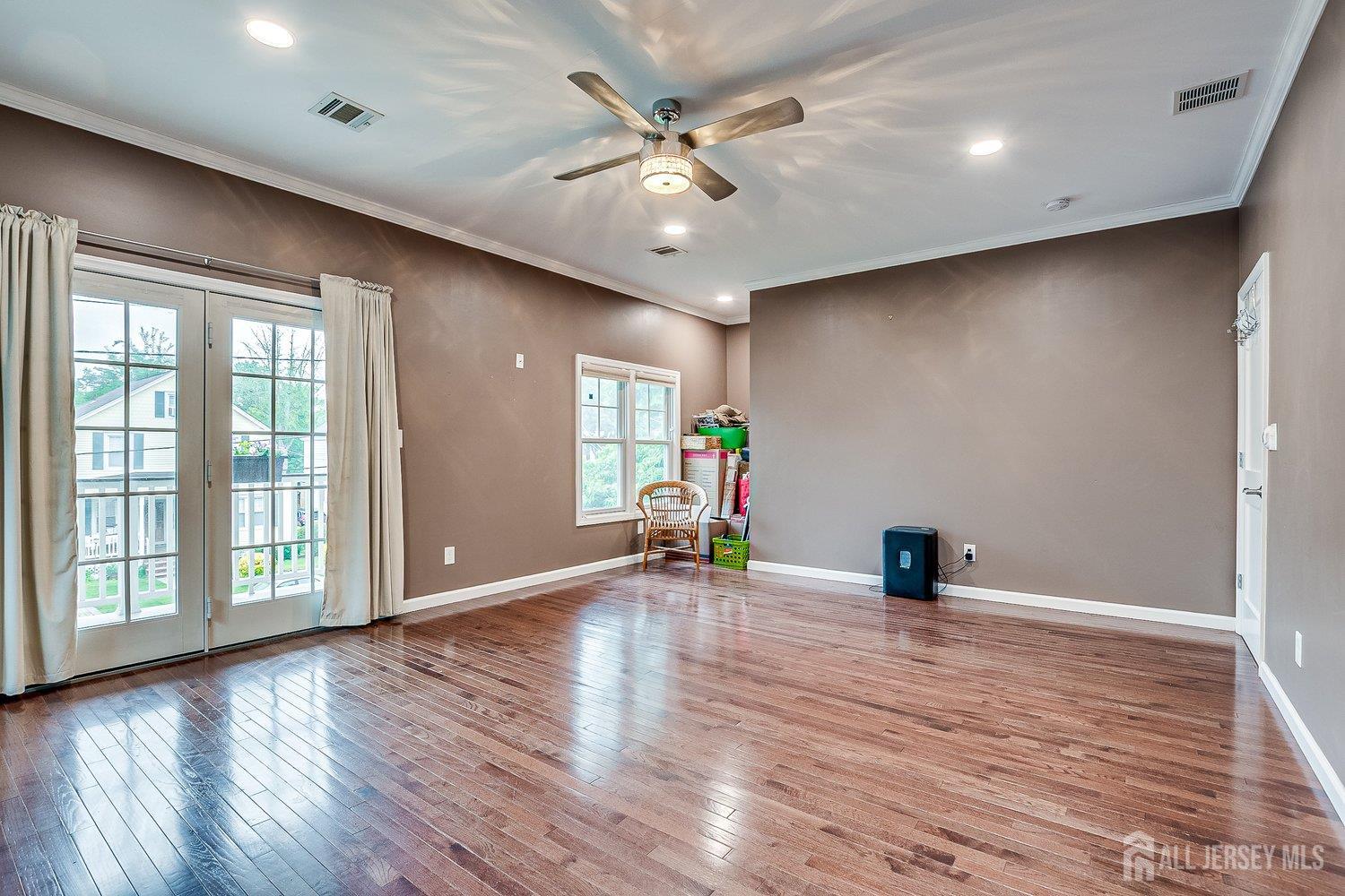26 Bissett Place, Metuchen, New Jersey image 30