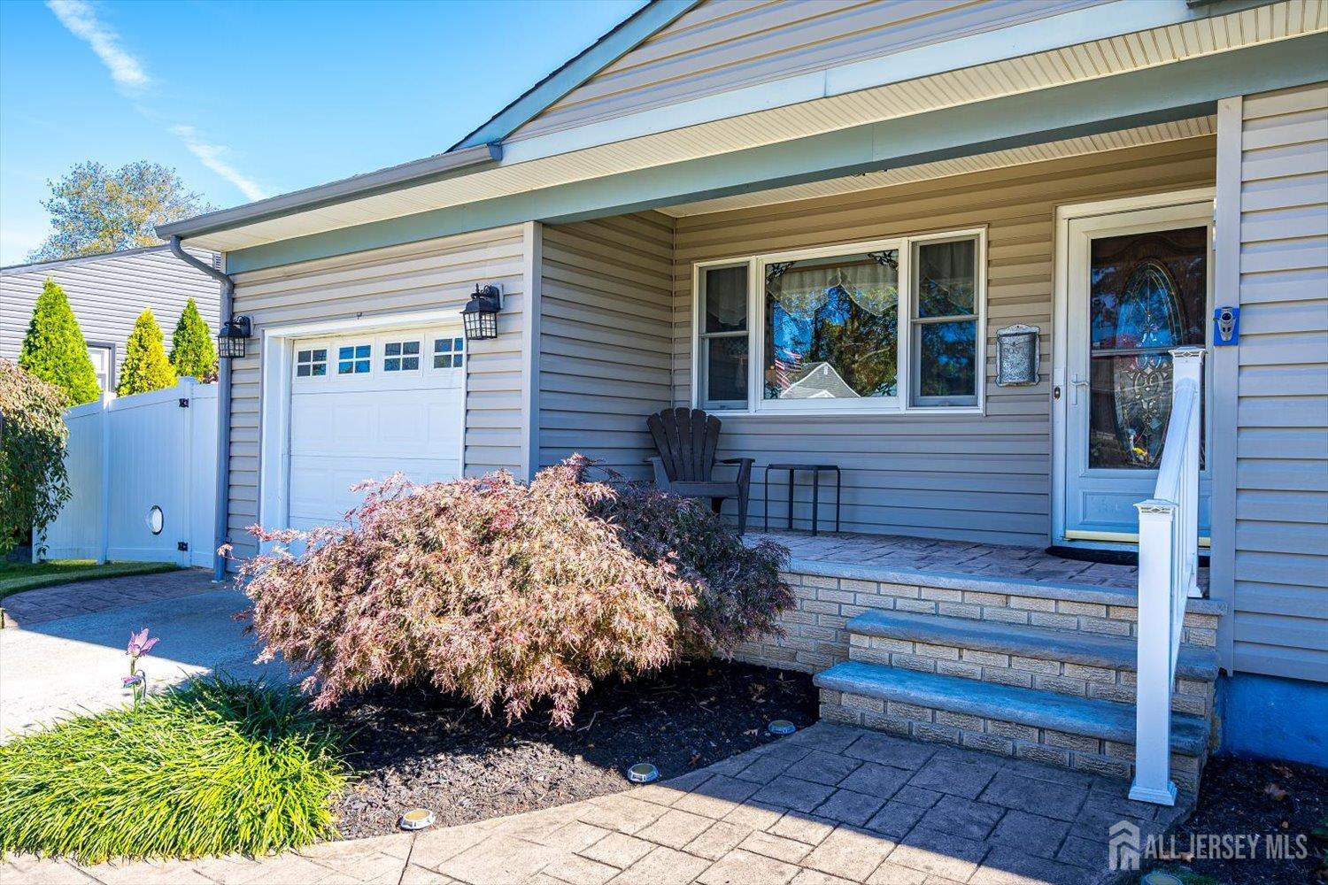 77 Wooding Avenue