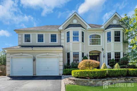 Homes For Sale - 15 Overhill Drive<br/> Old Bridge, NJ 08857