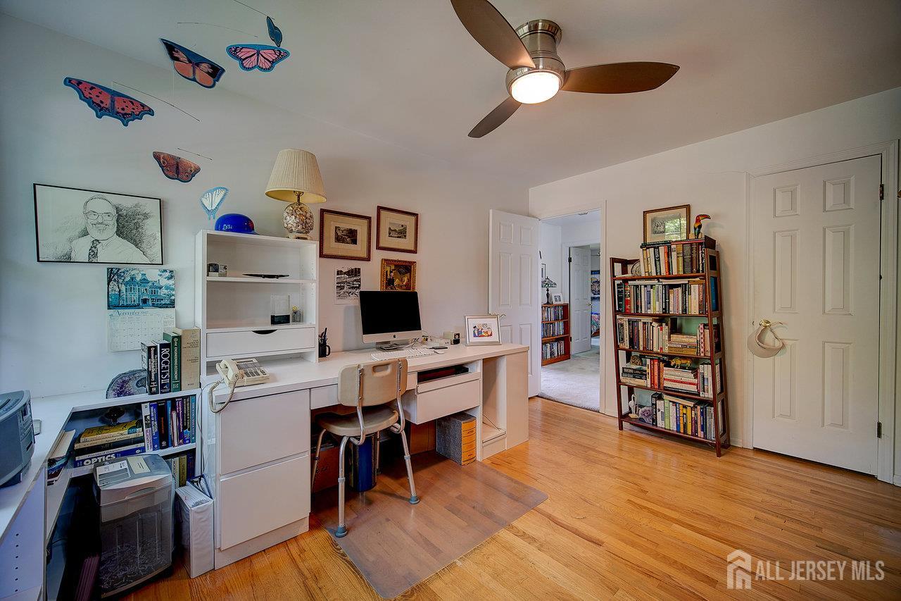 28 Yorktown Road, East Brunswick, New Jersey image 19