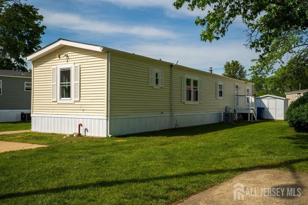 7 Deerbrook Boulevard, North Brunswick, New Jersey image 3