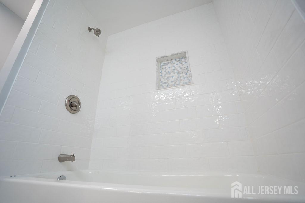 7 Deerbrook Boulevard, North Brunswick, New Jersey image 44