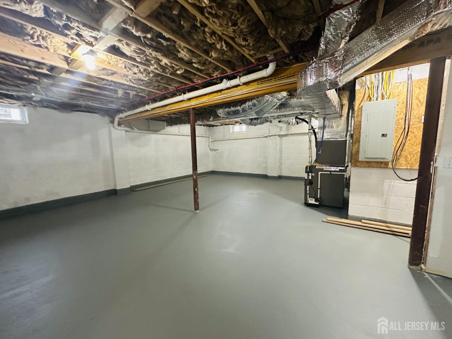 57 Wooley Street, Aberdeen, New Jersey image 19