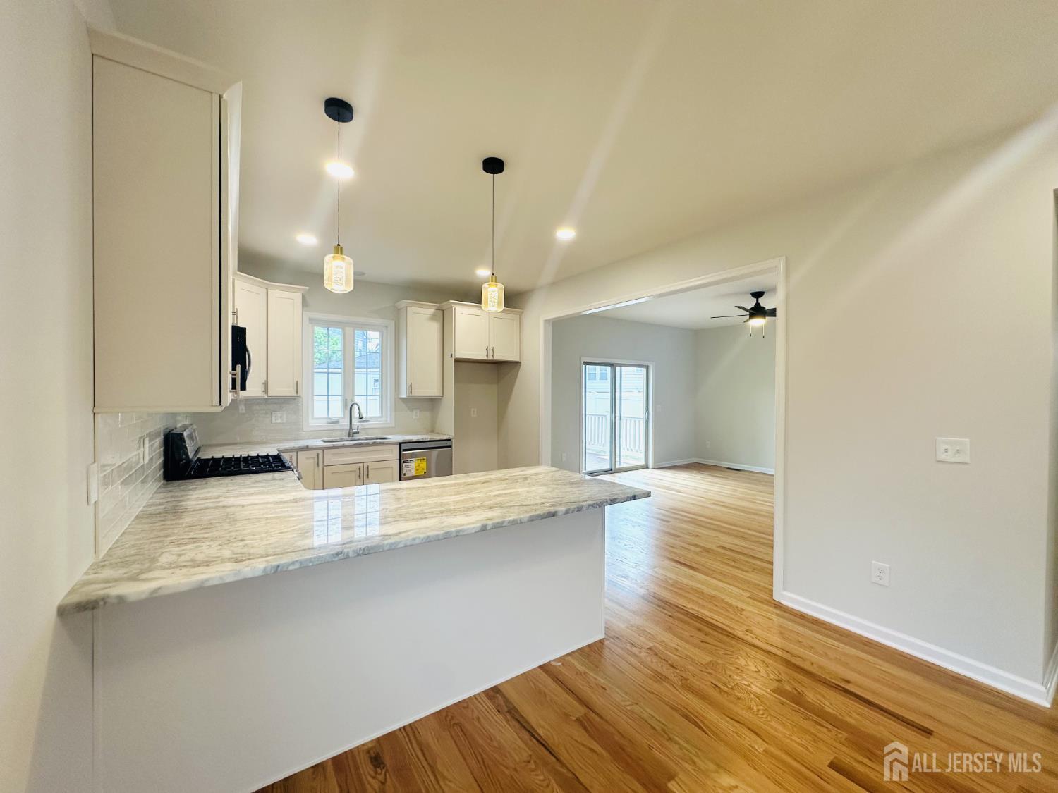 57 Wooley Street, Aberdeen, New Jersey image 7
