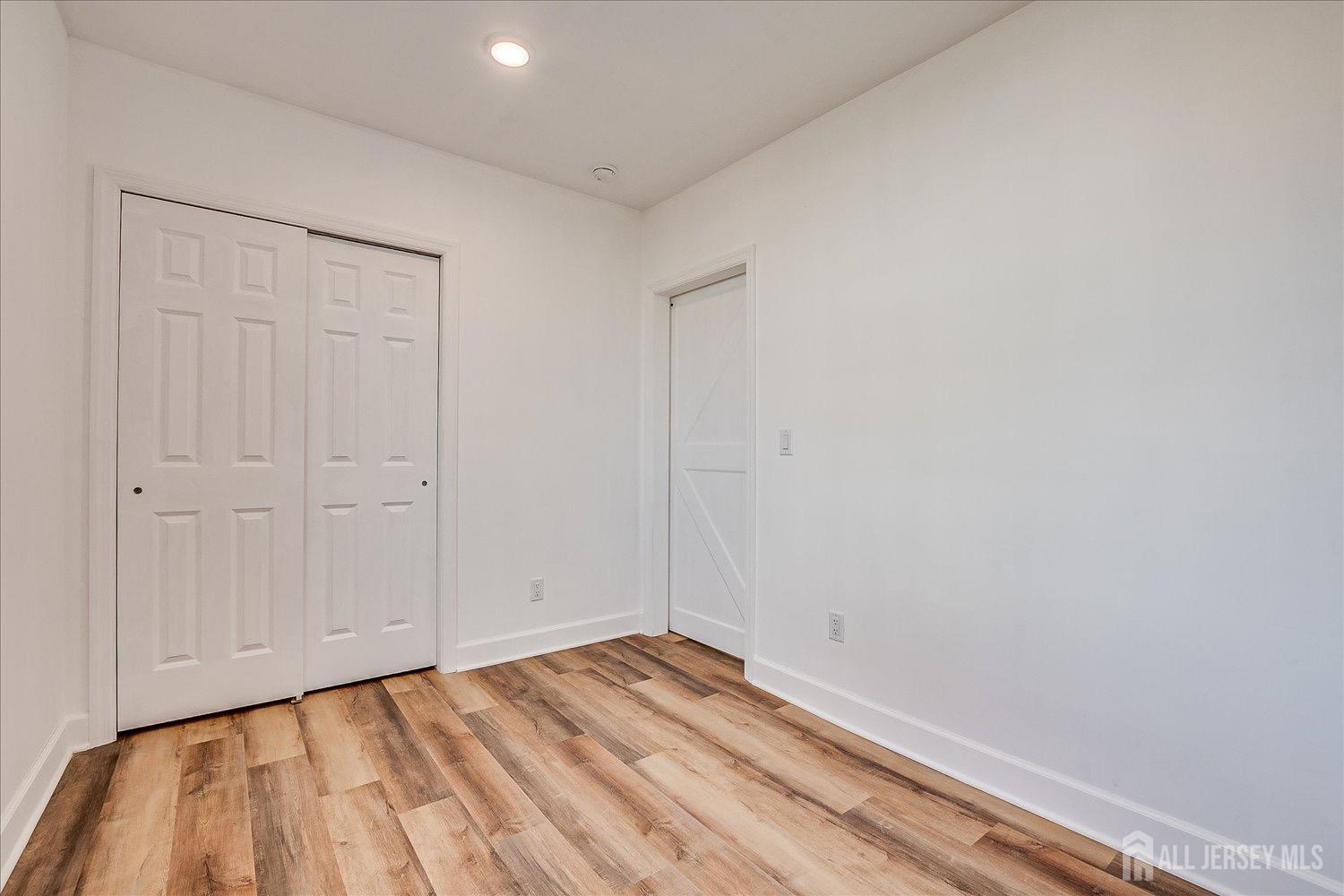 32 Smith Street, Sayreville, New Jersey image 17