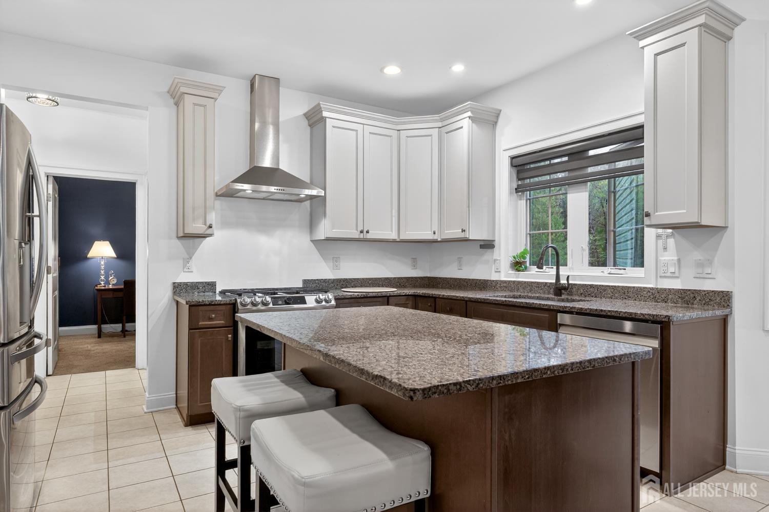 Old Bridge, New Jersey, 08857, United States, 6 Bedrooms Bedrooms, ,4 BathroomsBathrooms,Residential,Active,2041769