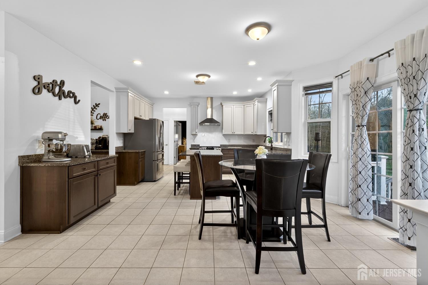 Old Bridge, New Jersey, 08857, United States, 6 Bedrooms Bedrooms, ,4 BathroomsBathrooms,Residential,Active,2041769