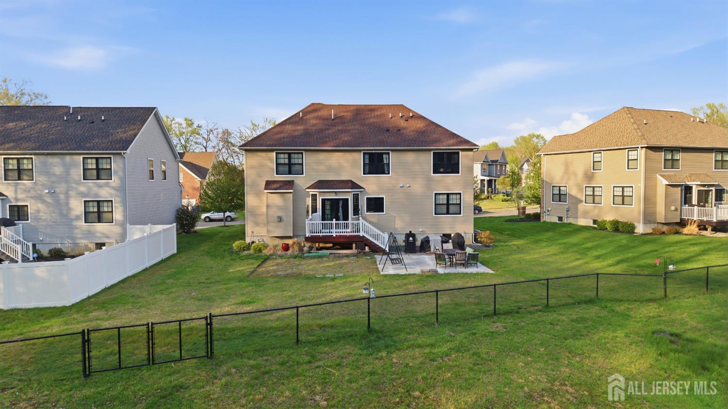 Old Bridge, New Jersey, 08857, United States, 6 Bedrooms Bedrooms, ,4 BathroomsBathrooms,Residential,Active,2041769