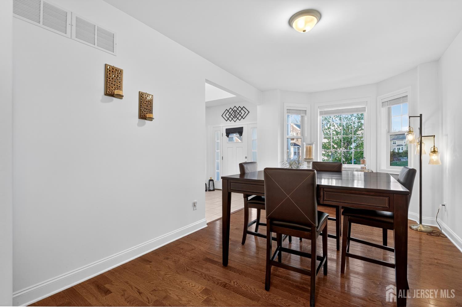 Old Bridge, New Jersey, 08857, United States, 6 Bedrooms Bedrooms, ,4 BathroomsBathrooms,Residential,Active,2041769