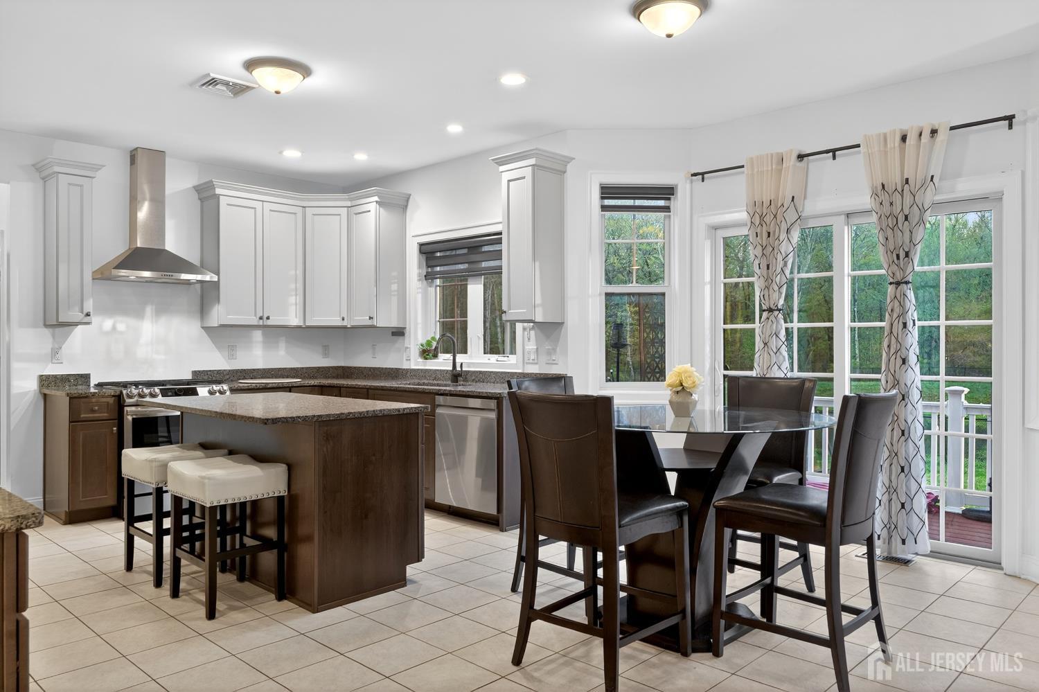Old Bridge, New Jersey, 08857, United States, 6 Bedrooms Bedrooms, ,4 BathroomsBathrooms,Residential,Active,2041769