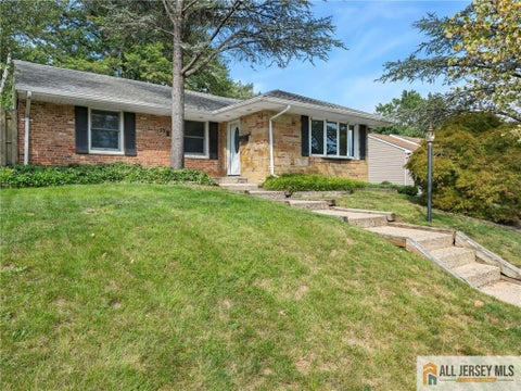 Homes For Rent - 55 Gurley Road<br/> Edison, NJ 08817