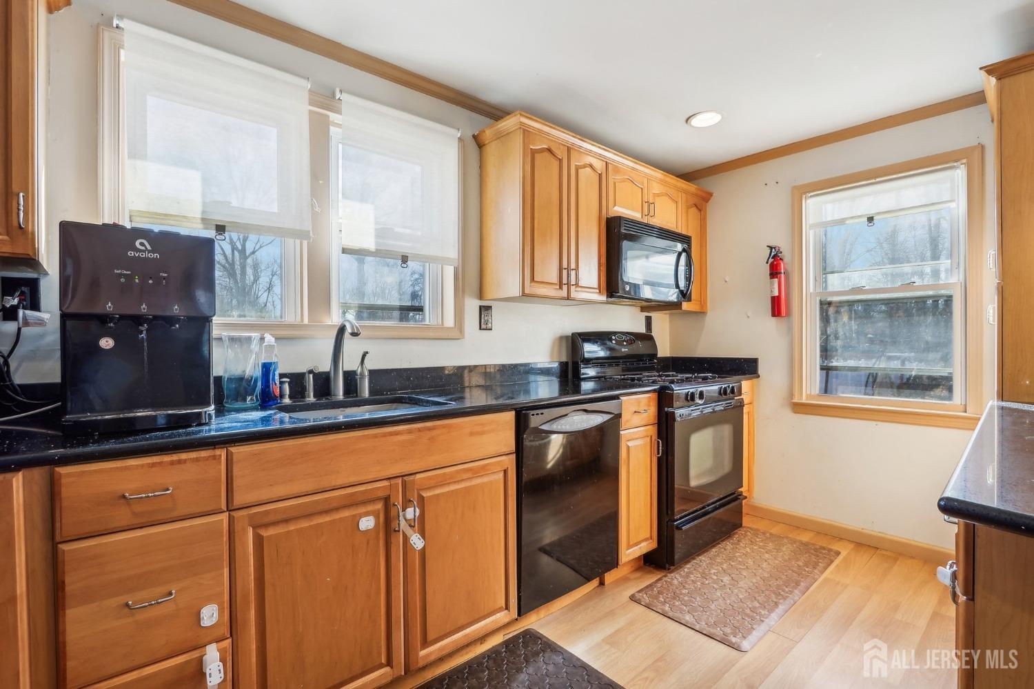 59 Amherst Avenue, Colonia, New Jersey image 18