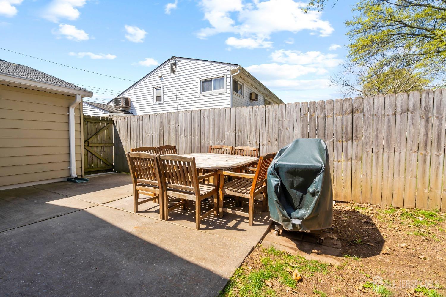 69 Claridge Place, Colonia, New Jersey image 23