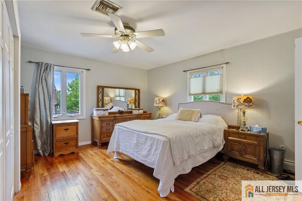 8 Harold Avenue, Edison, New Jersey image 11