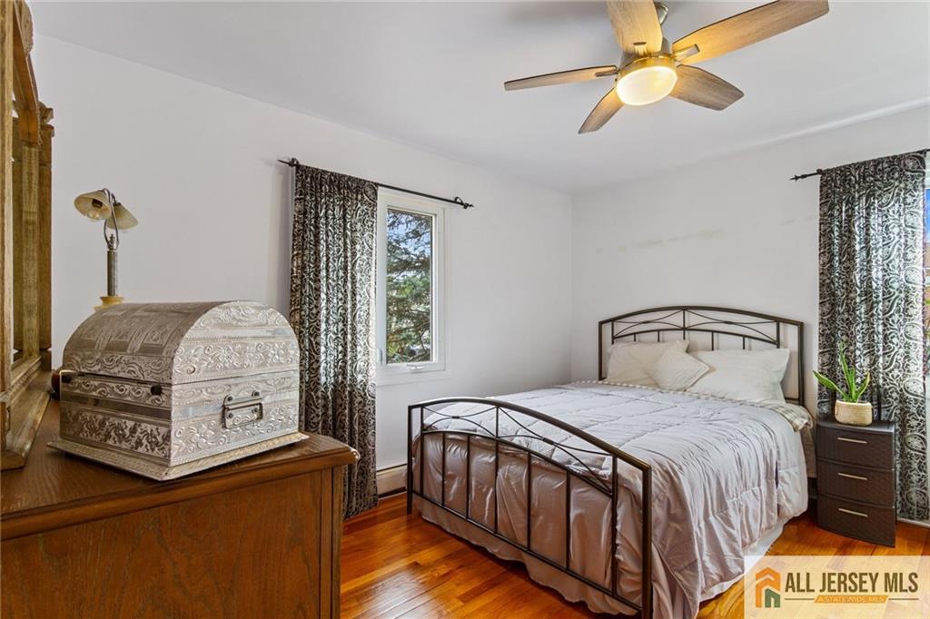 8 Harold Avenue, Edison, New Jersey image 12