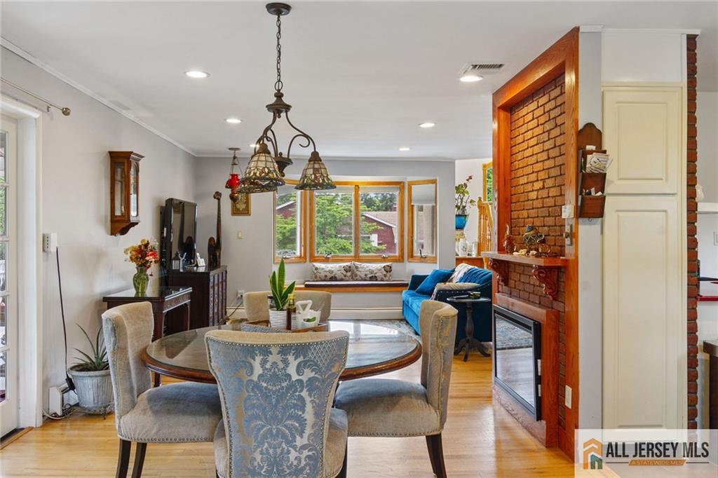 8 Harold Avenue, Edison, New Jersey image 5