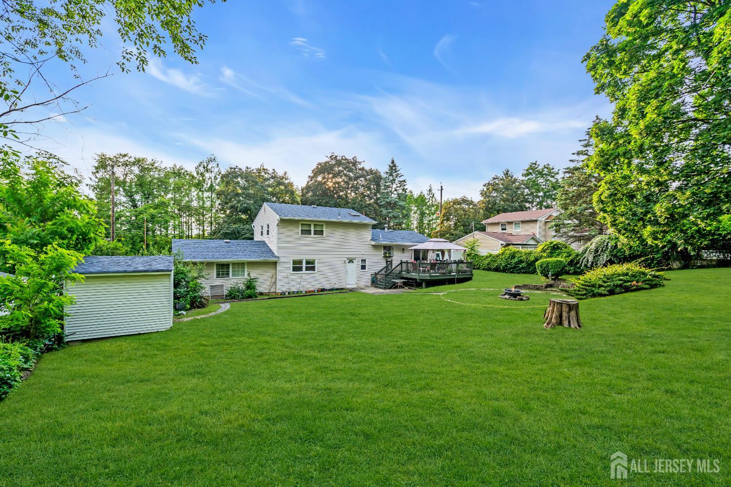 90 Ryders Lane, East Brunswick, New Jersey image 29