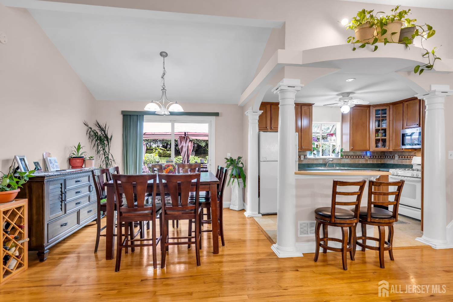 90 Ryders Lane, East Brunswick, New Jersey image 15