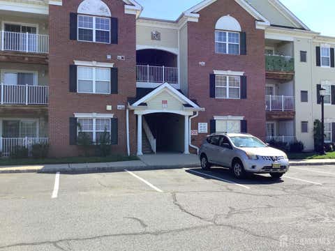 Condo For Sale - 835 Cedar Court<br/> Middlesex County, New Brunswick, NJ 08901
