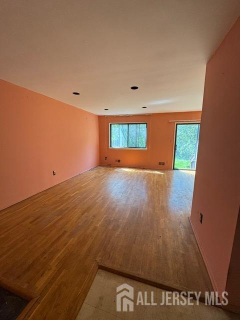 165 Penn Court, Old Bridge, New Jersey image 6