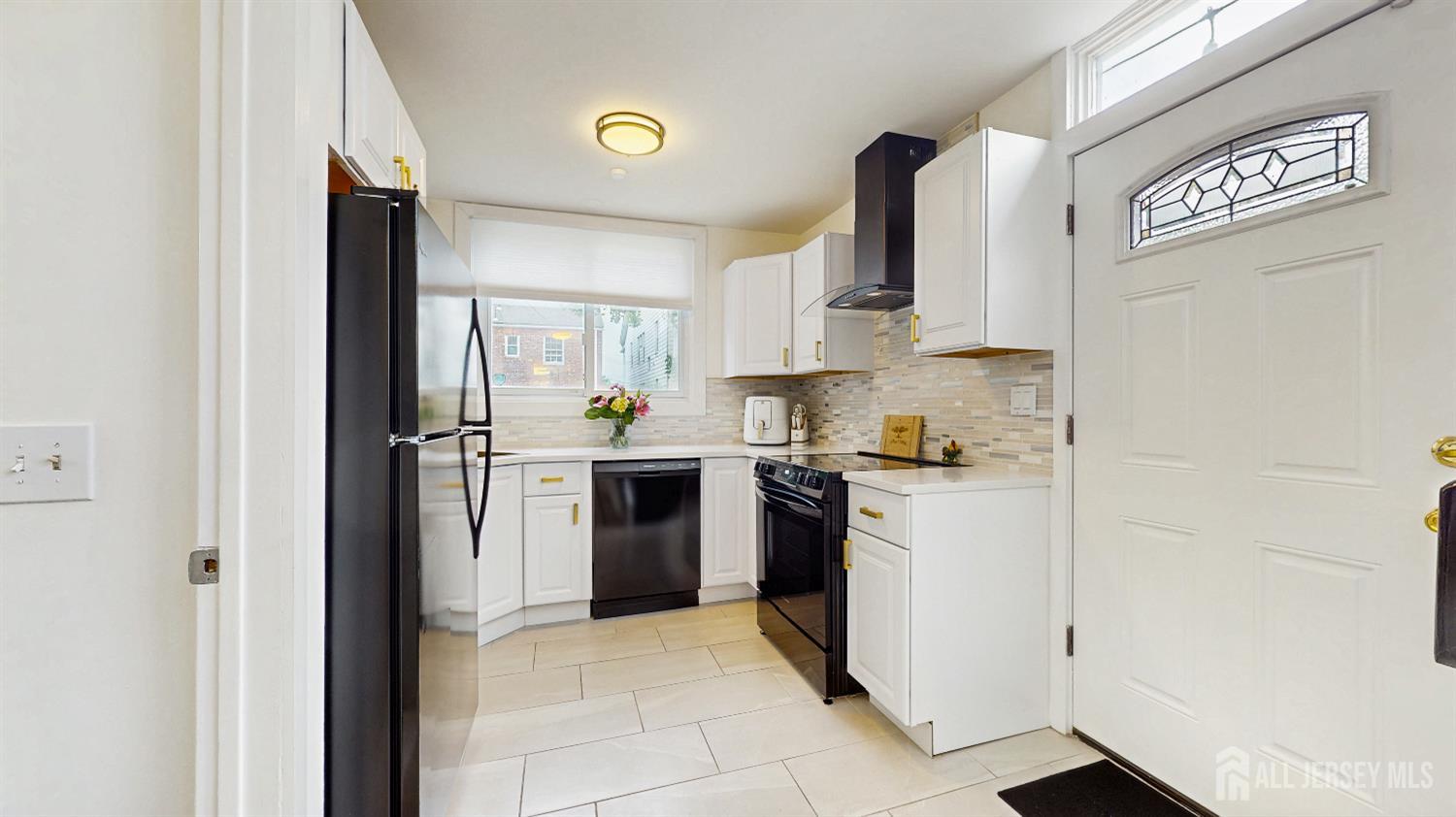 351 Tremont Avenue, East Orange, New Jersey image 9