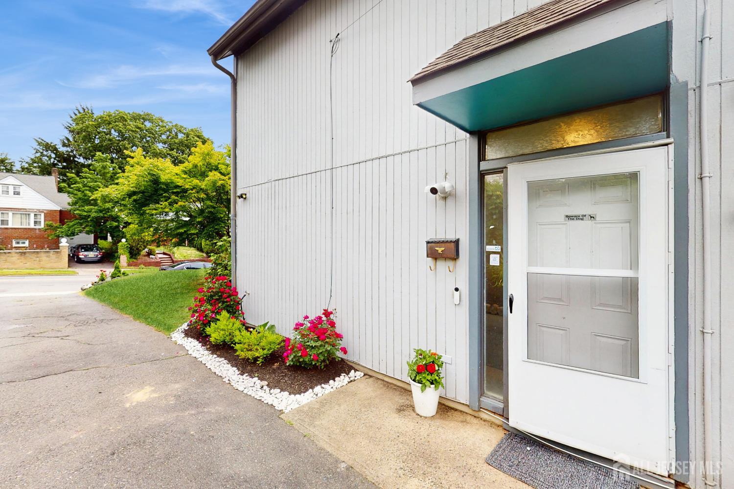 351 Tremont Avenue, East Orange, New Jersey image 33