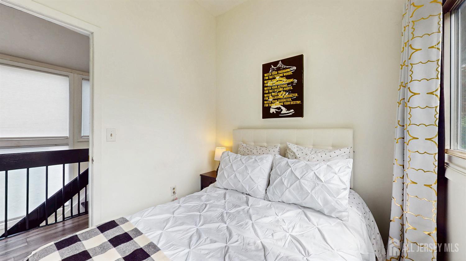 351 Tremont Avenue, East Orange, New Jersey image 18