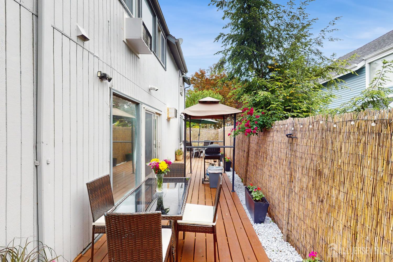 351 Tremont Avenue, East Orange, New Jersey image 24