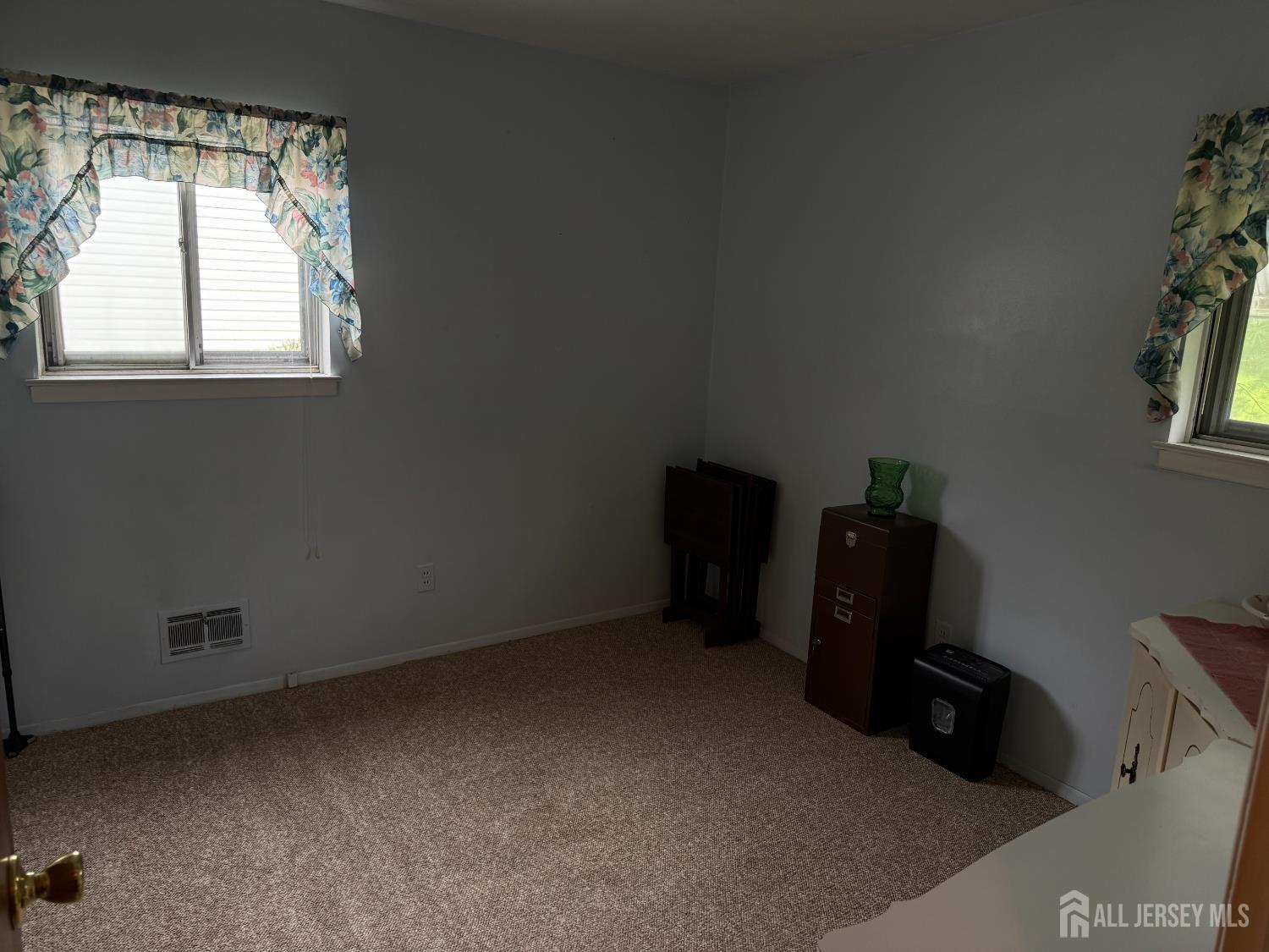 1808 Stratford Avenue, South Plainfield, New Jersey image 11