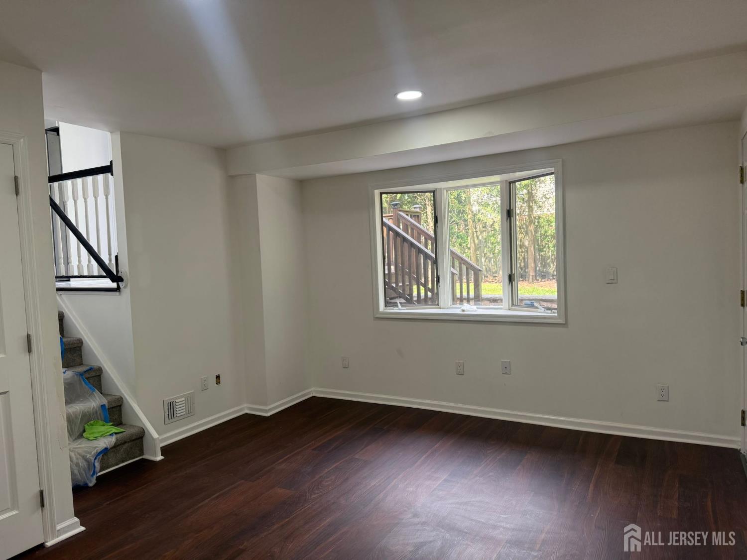 20 Wick Drive, Fords, New Jersey image 33