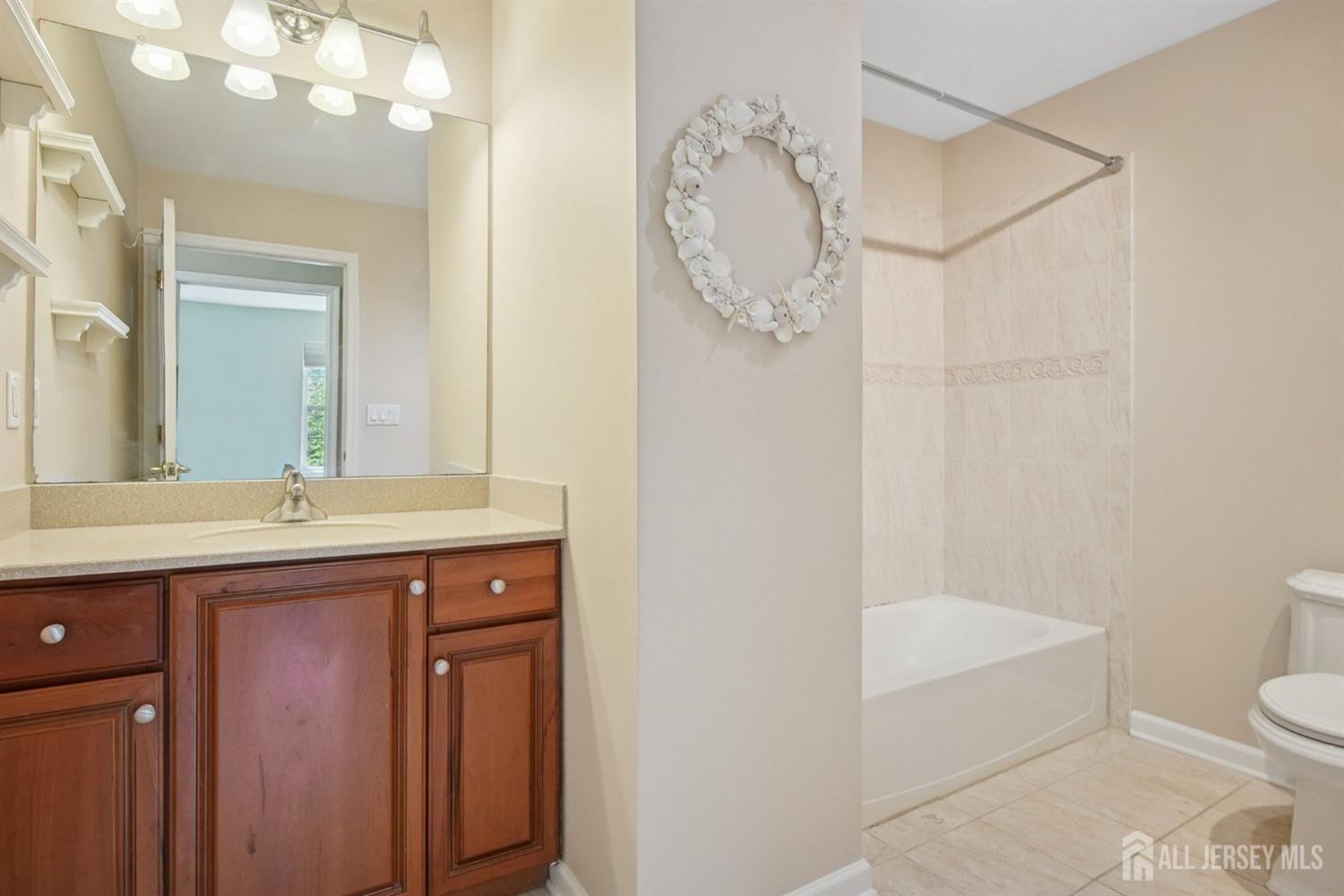 8 Russell Court, Old Bridge, New Jersey image 19