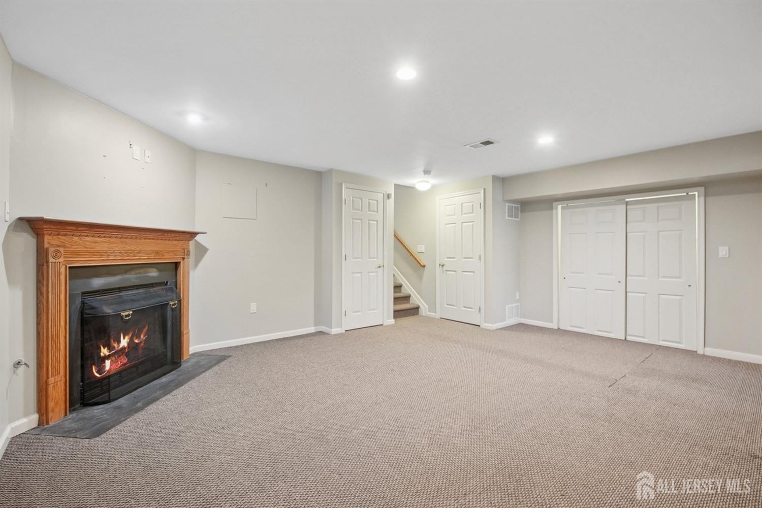 8 Russell Court, Old Bridge, New Jersey image 30