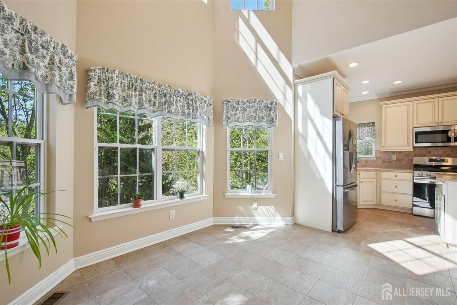 8 Russell Court, Old Bridge, New Jersey image 15