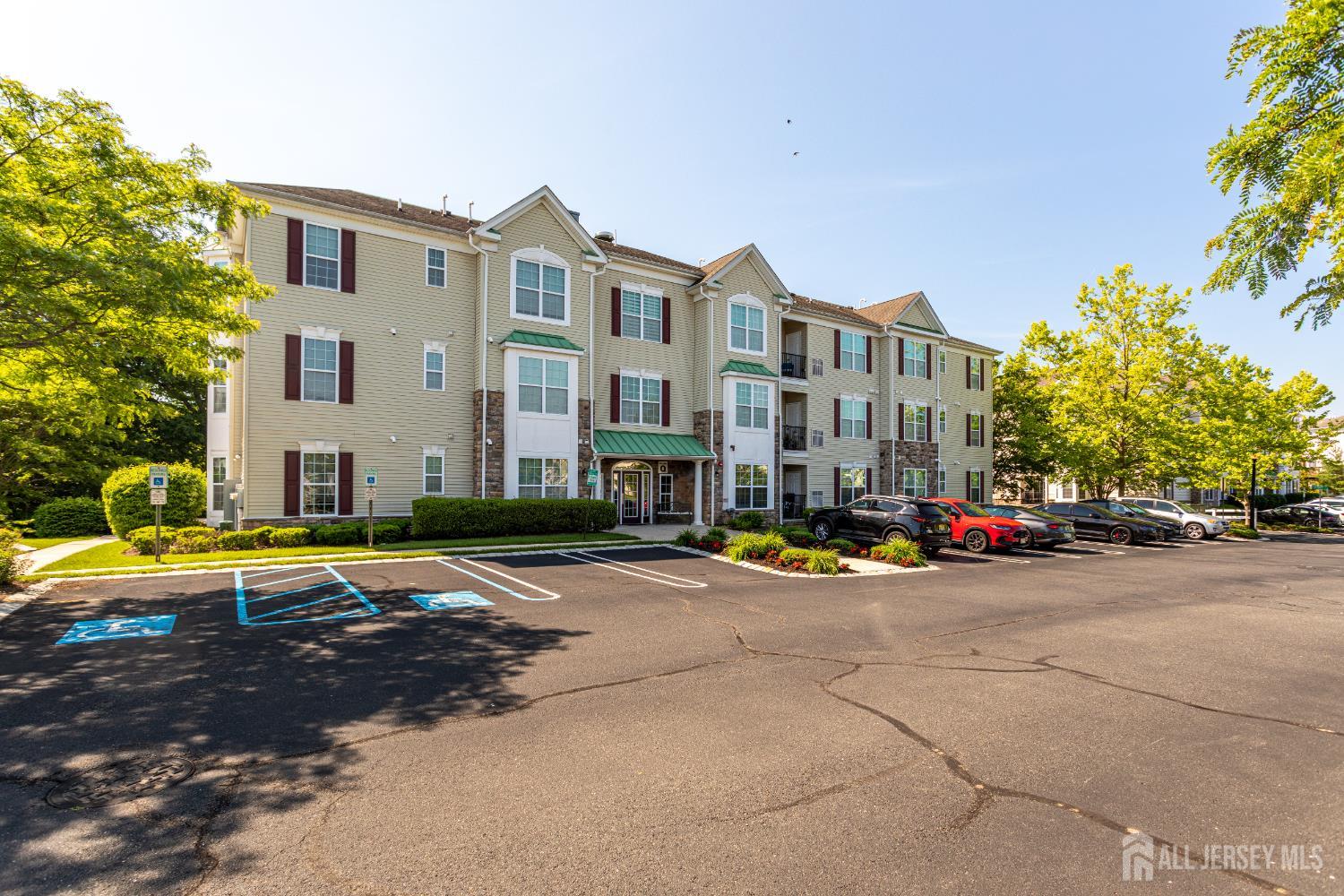 40 Azalea Drive #3517, Old Bridge, New Jersey image 1
