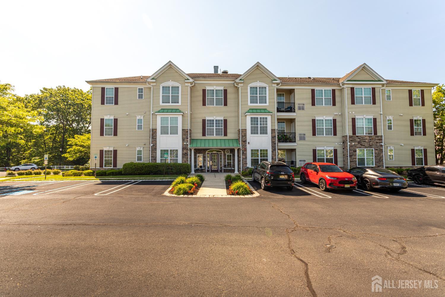 40 Azalea Drive #3517, Old Bridge, New Jersey image 2