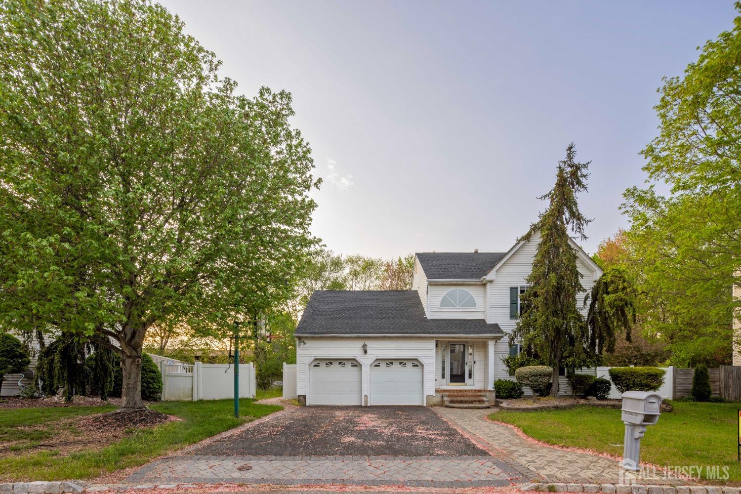 26 Jaime Court, Old Bridge, New Jersey image 1