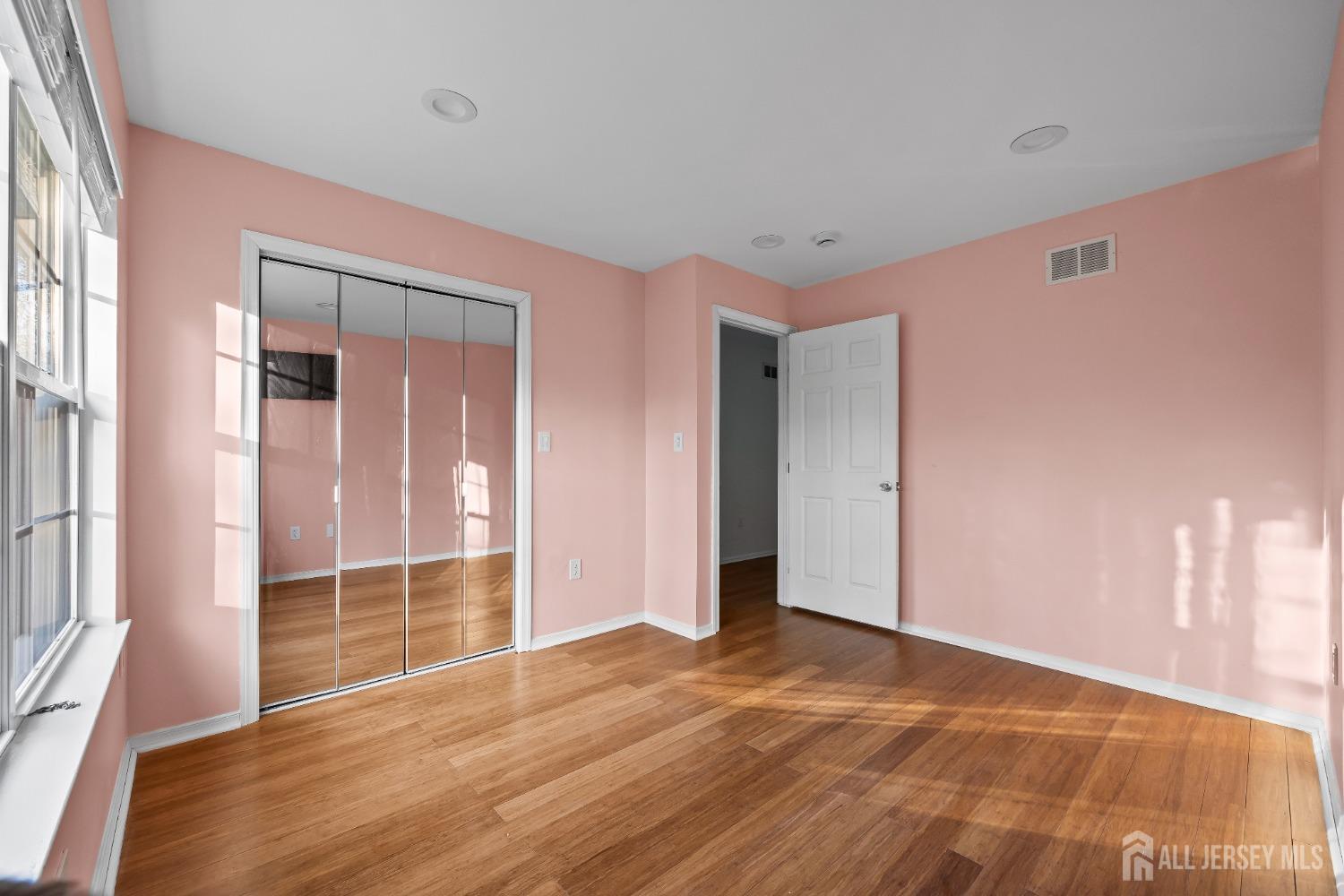 26 Jaime Court, Old Bridge, New Jersey image 24