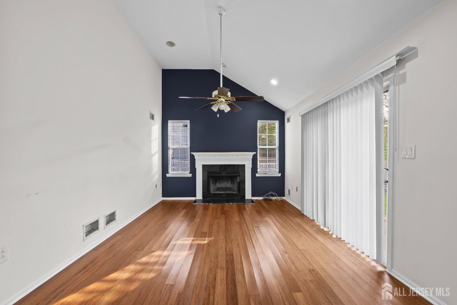 26 Jaime Court, Old Bridge, New Jersey image 6