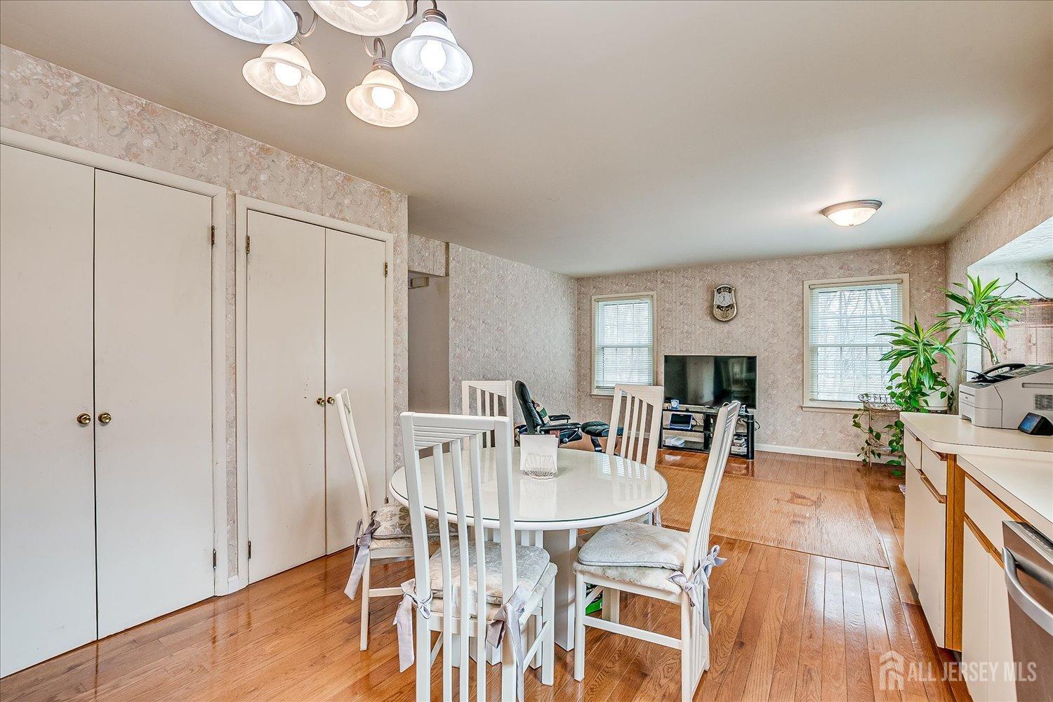 4807 Stonehedge Road, Edison, New Jersey image 18