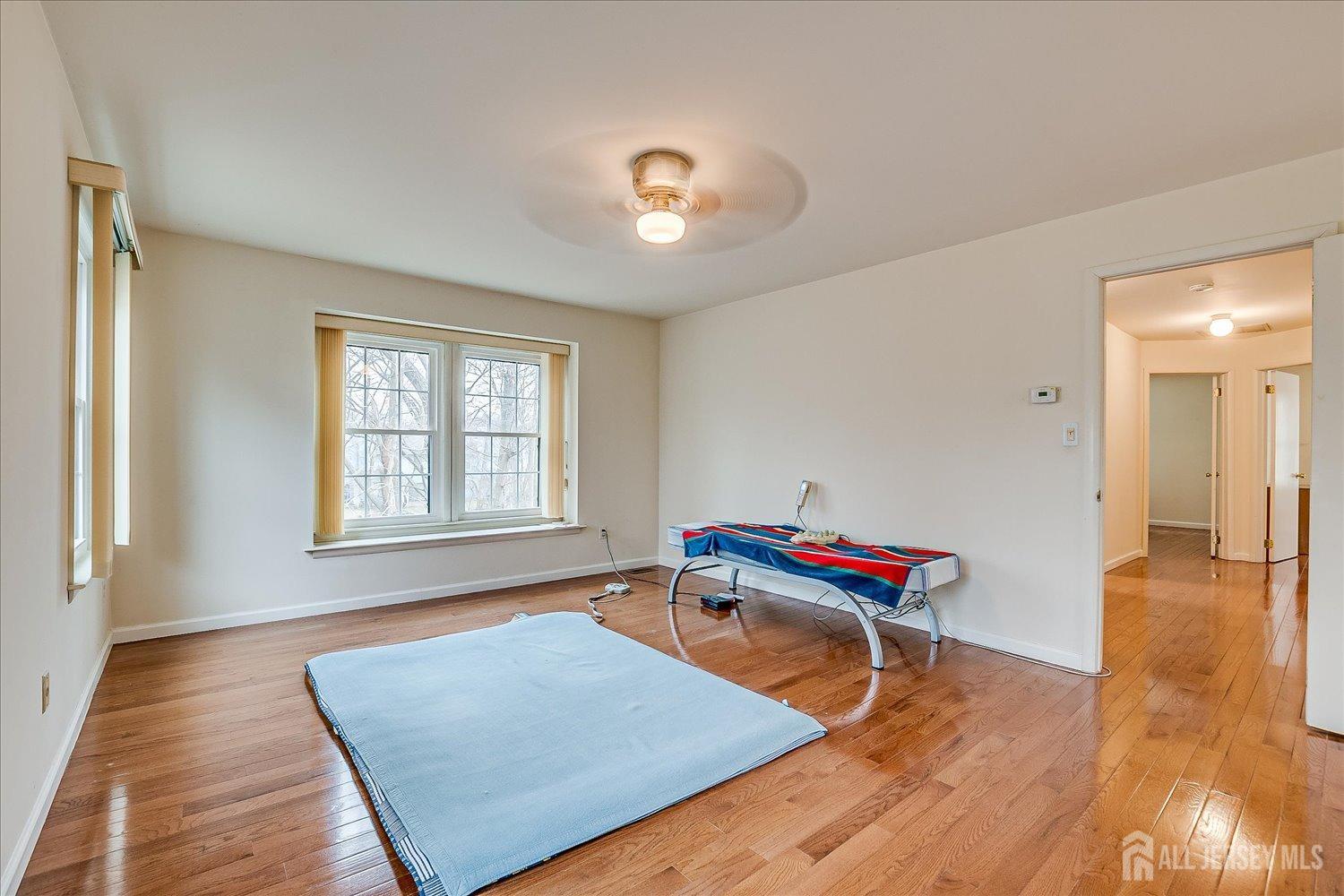4807 Stonehedge Road, Edison, New Jersey image 24