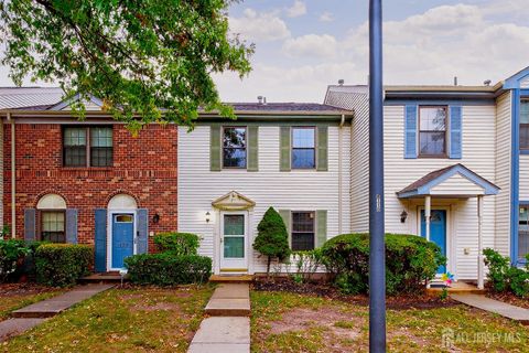 Townhouse For Rent - 134 Pear Tree Lane<br/> Franklin, NJ 08823